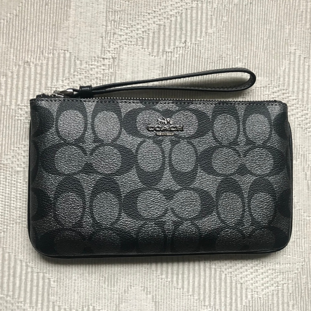 Grey Coach Wallet Wristlet